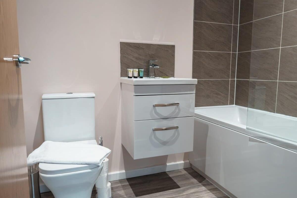 Contemporary 2 Bed Manchester Apartment - Sleeps 4 Exteriér fotografie